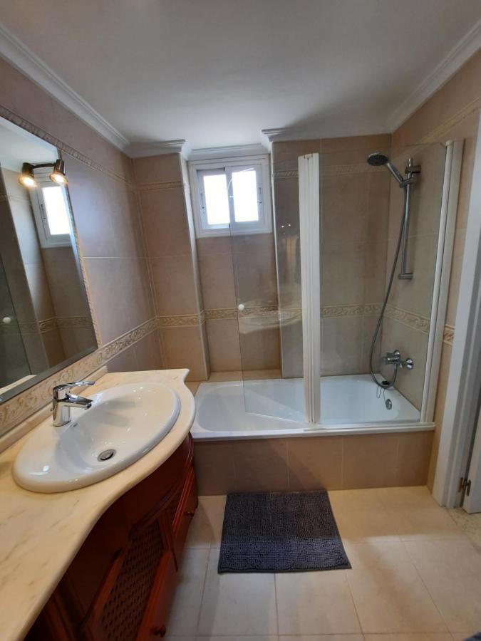 Apartamento B Ani Apartment Аликанте Екстериор снимка