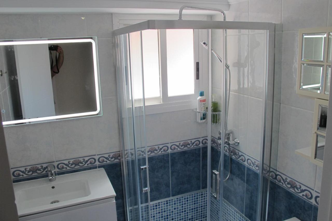 Apartamento B Ani Apartment Аликанте Екстериор снимка