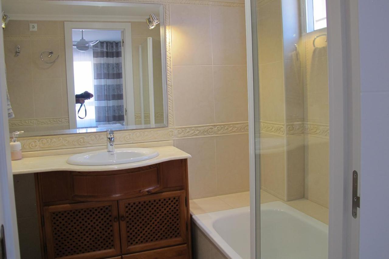 Apartamento B Ani Apartment Аликанте Екстериор снимка